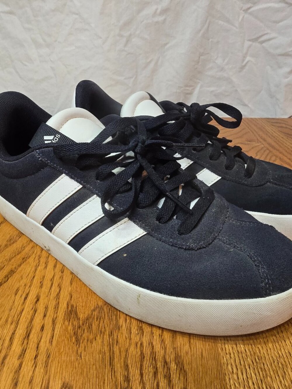 Adidas VL Court 3.0 Skate Shoe Men Size 8.5 Sneaker Navy and White ID6275
